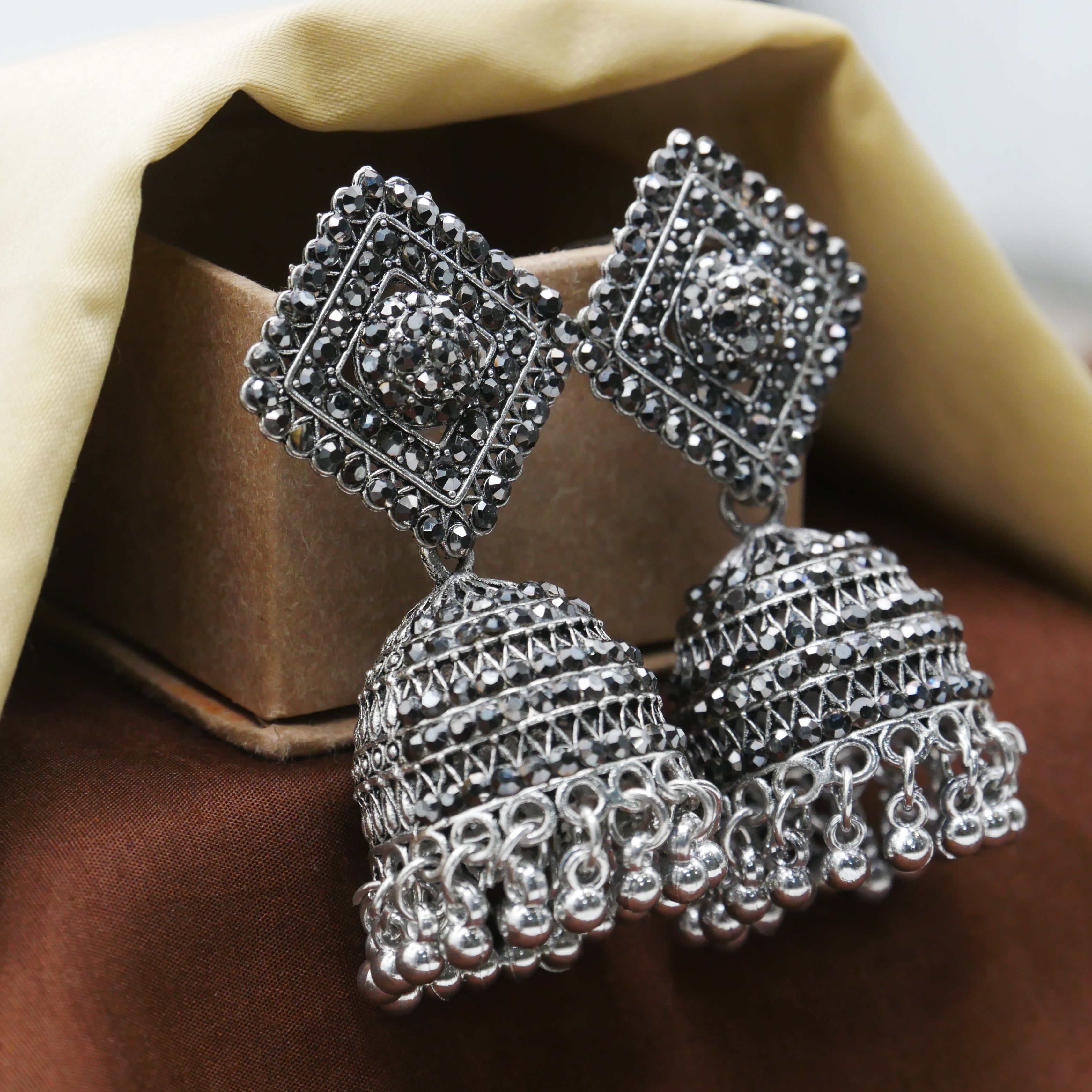 Casual Diamond Jhumka Earrings for Girls: Silver Oxidised Jhumka Earrings.